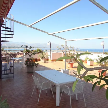 Appartement Casa Delle Pomelie - Taormina & Etna Panoramic Views à Riposto Extérieur photo